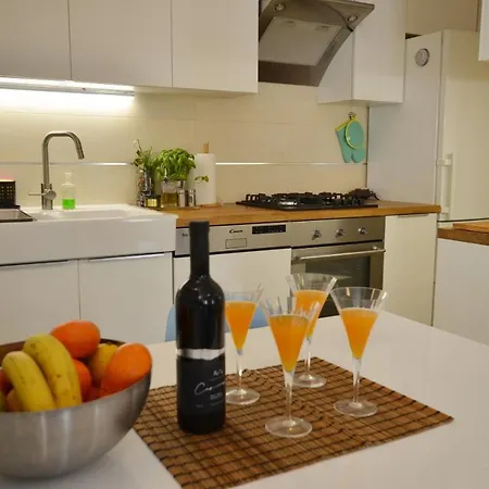 Apartman Mia *