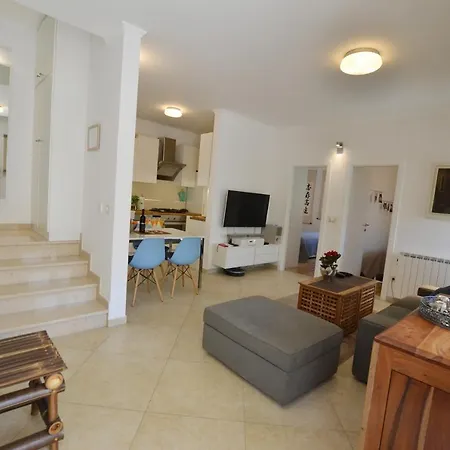 Mia Apartment *